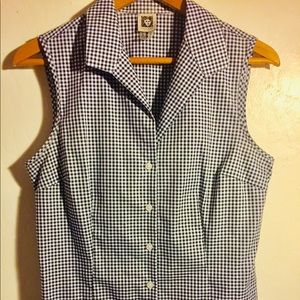 ANNE KLEIN GINGHAM SLEEVELESS TOP